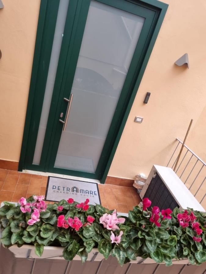 Petramare Charming House Apartment Salerno Exterior foto